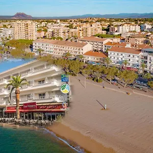 Les Palmiers Hotel