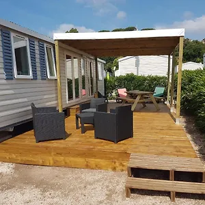  Campingplatz Confort, Climatisation,linge De Lit Et De Toilette, Coffre Fort, Ventilations Au Plafond Et Wifi Possible